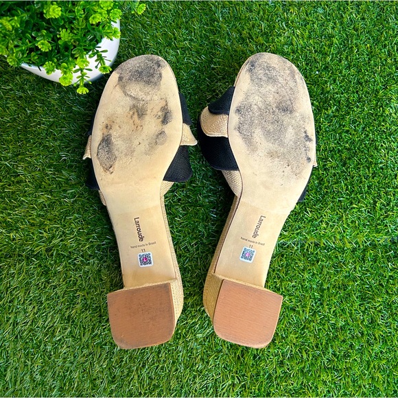 LARROUDÉ
Raffia
Brigitte Ruffle Mule In Beige and Black
$315
Women size 11 - Picture 16 of 17